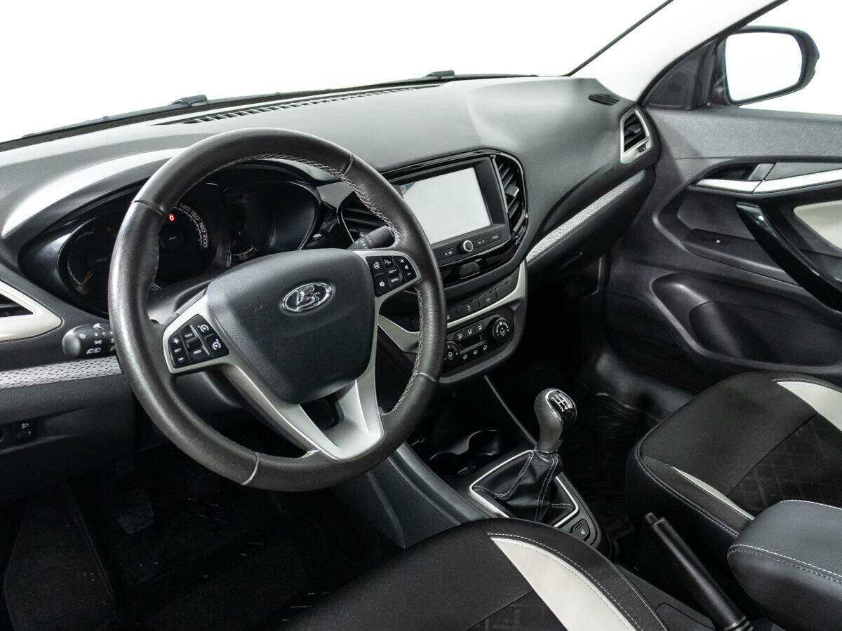 Lada (ВАЗ) Vesta с пробегом — 2021 год. Фото: #10