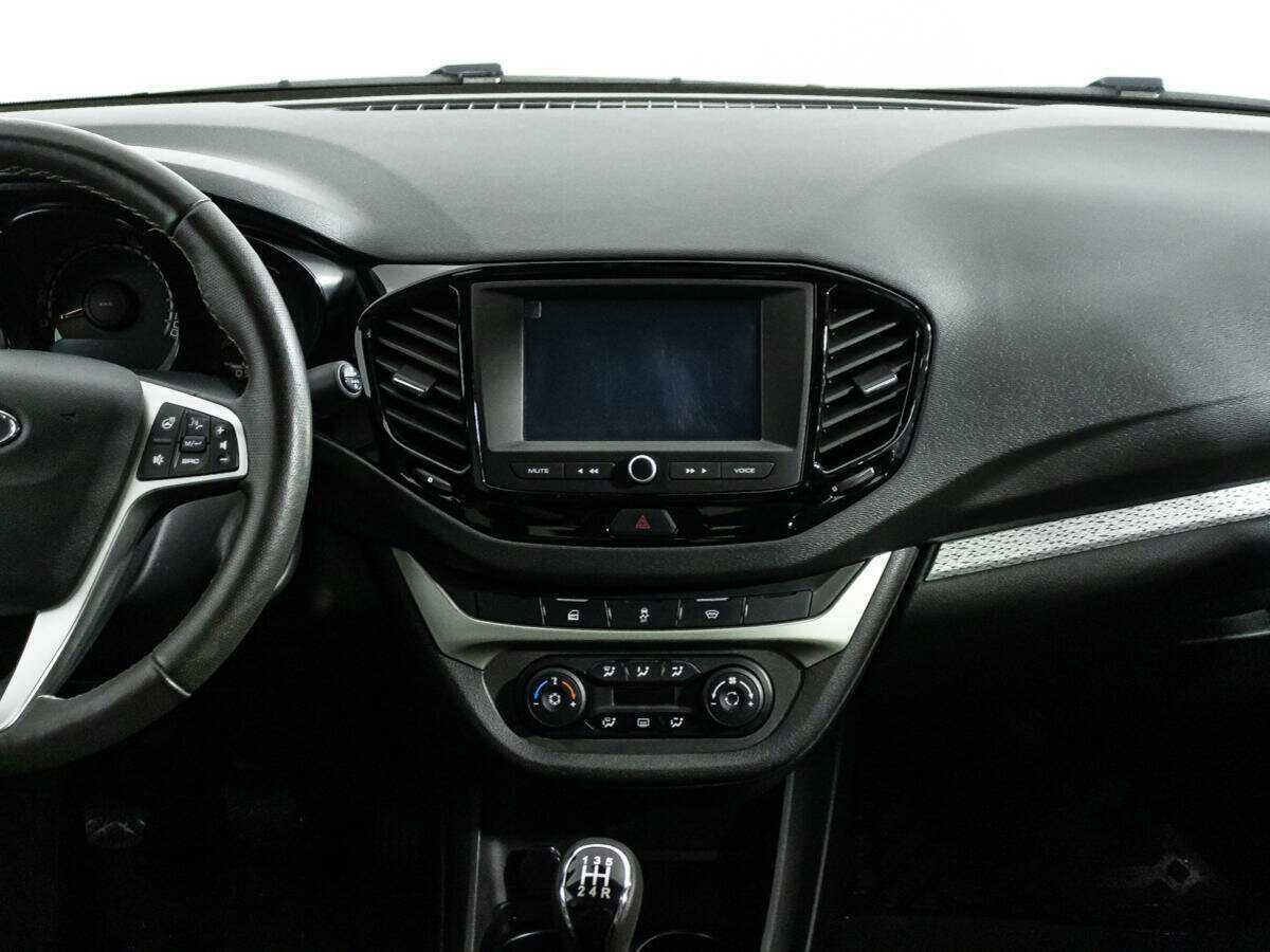 Lada (ВАЗ) Vesta с пробегом — 2021 год. Фото: #13