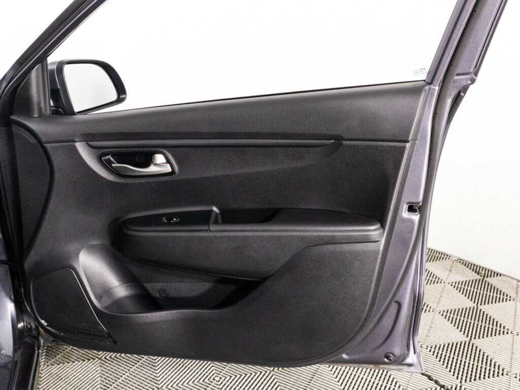 Kia Rio с пробегом — 2021 год. Фото: #25