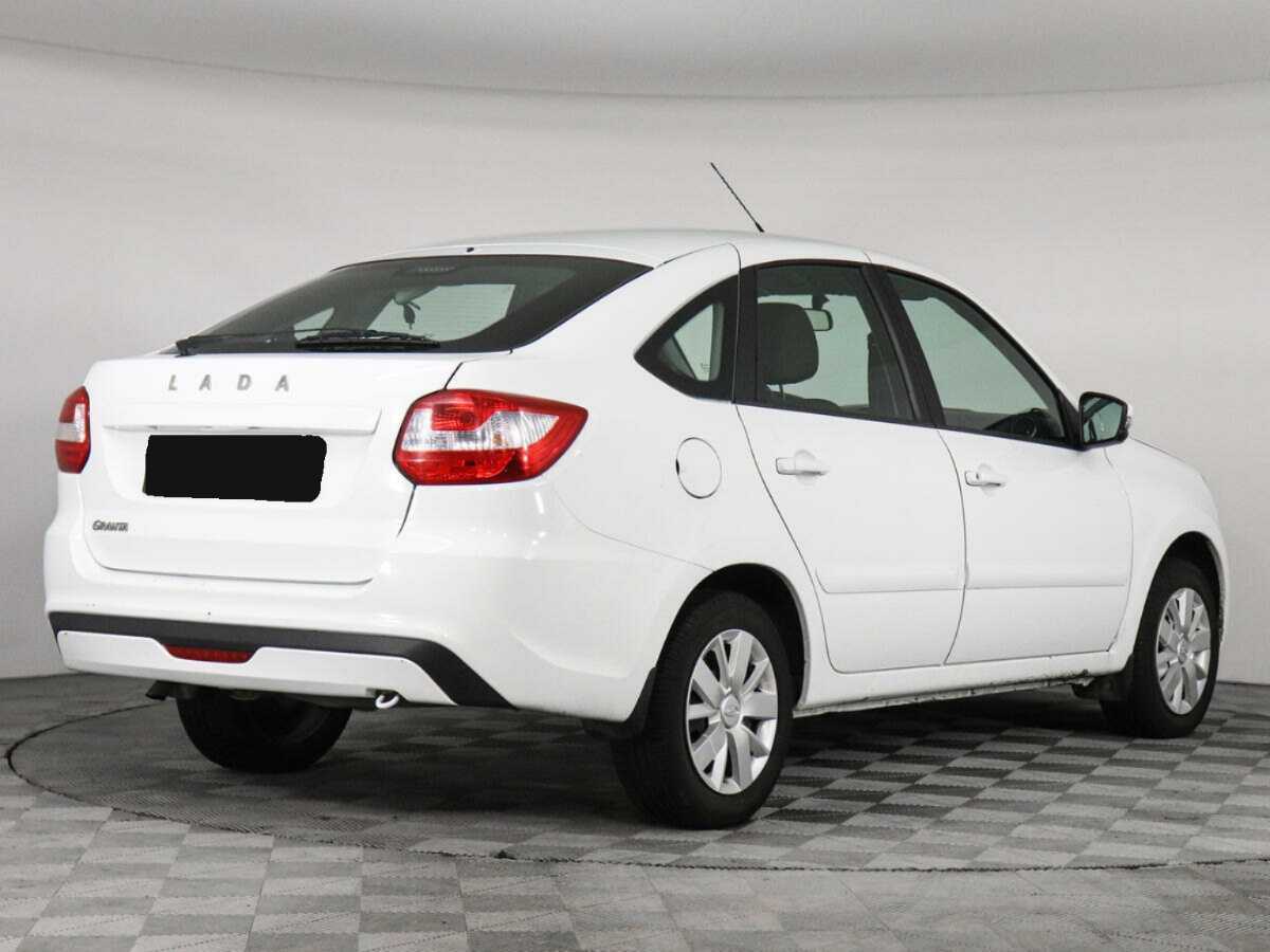 Lada (ВАЗ) Granta с пробегом — 2018 год. Фото: #4