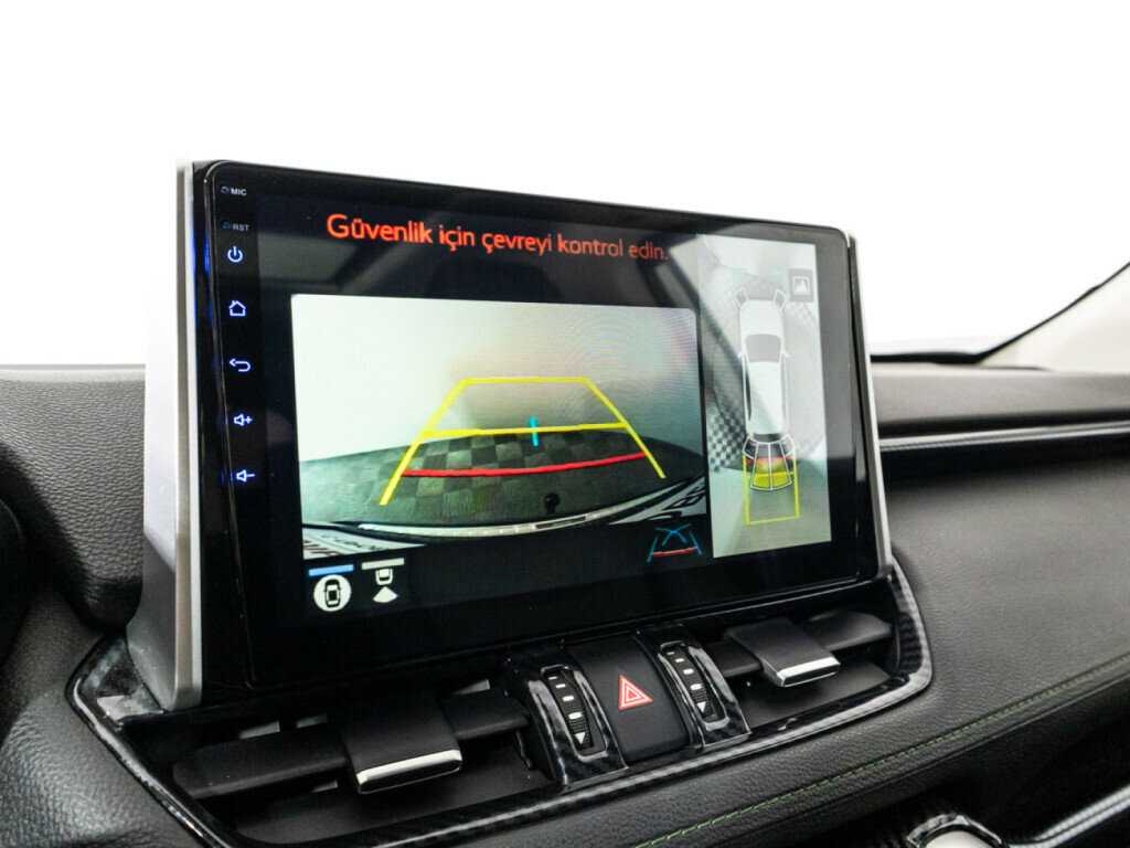 Toyota RAV4 с пробегом — 2022 год. Фото: #16