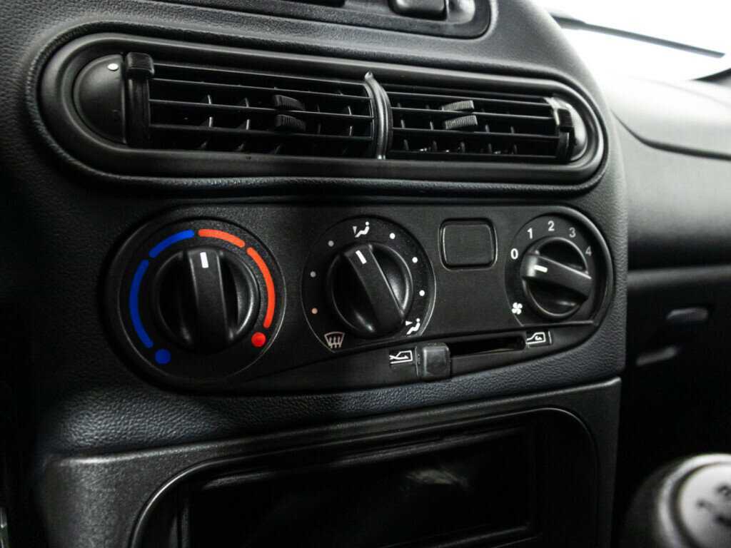 Lada (ВАЗ) Niva с пробегом — 2022 год. Фото: #14