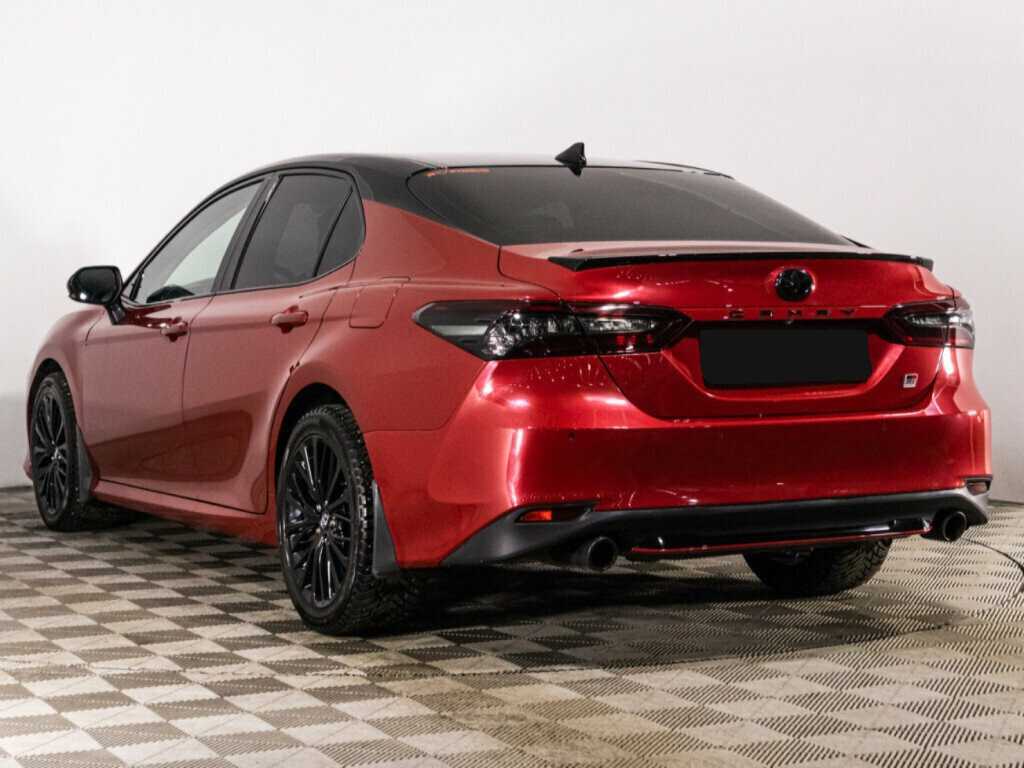 Toyota Camry с пробегом — 2021 год. Фото: #6