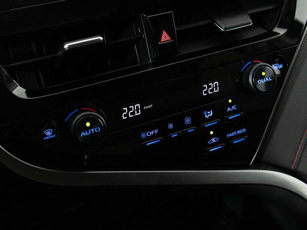 Toyota Camry с пробегом — 2021 год. Фото: #15