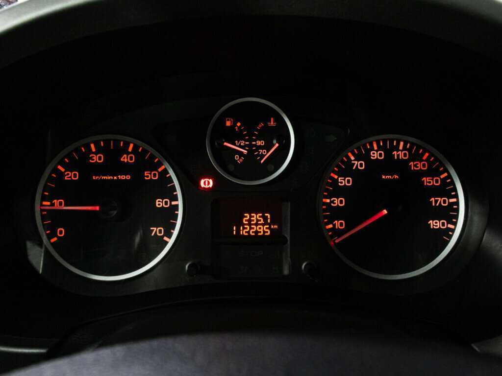 Peugeot Partner с пробегом — 2018 год. Фото: #10