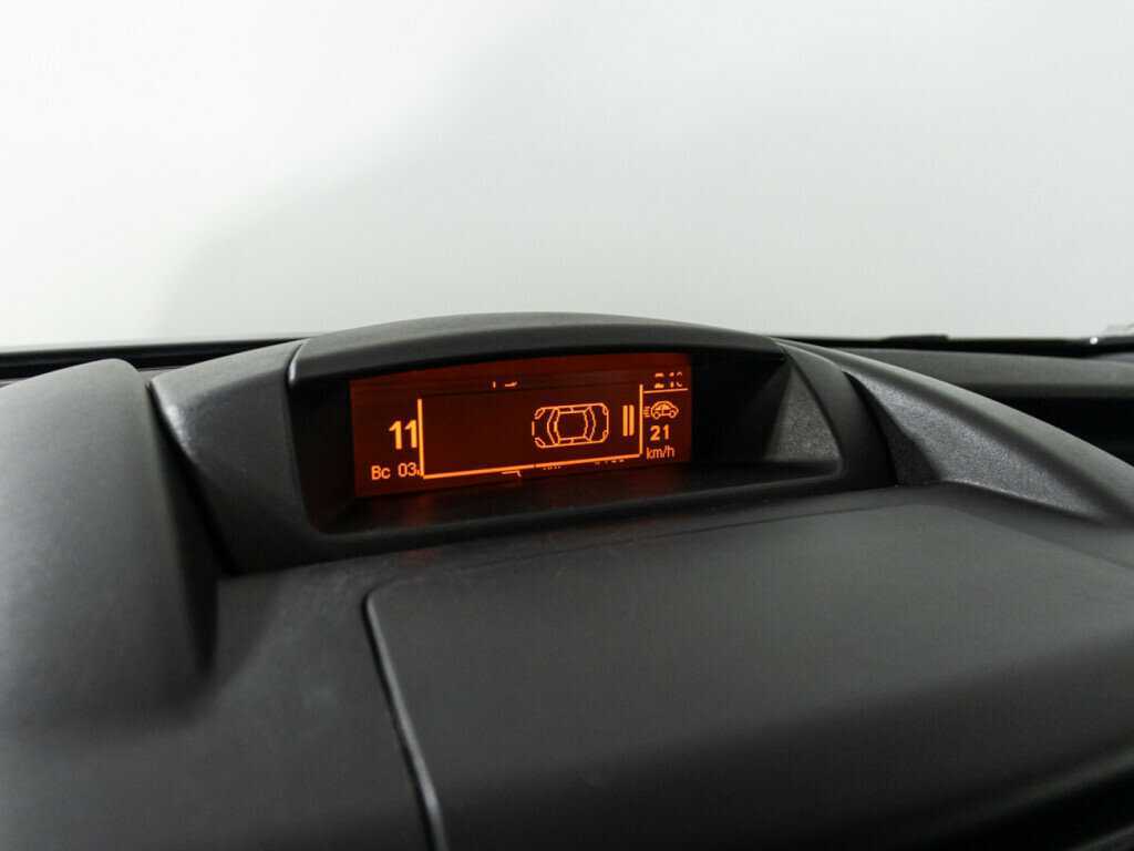 Peugeot Partner с пробегом — 2018 год. Фото: #12