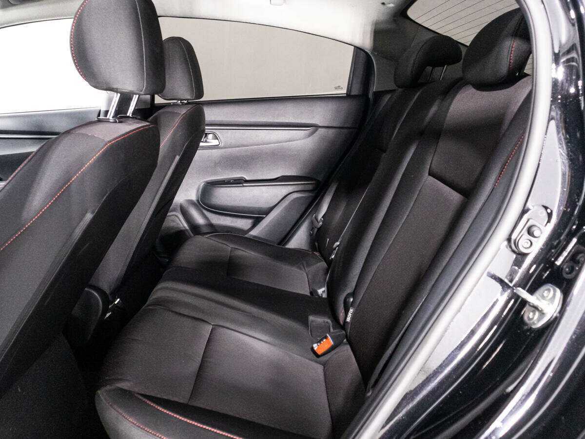 Kia Rio с пробегом — 2021 год. Фото: #9