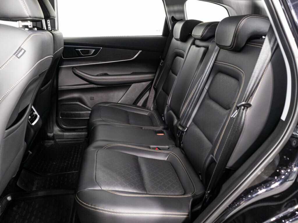 Chery Tiggo 8 с пробегом — 2023 год. Фото: #9