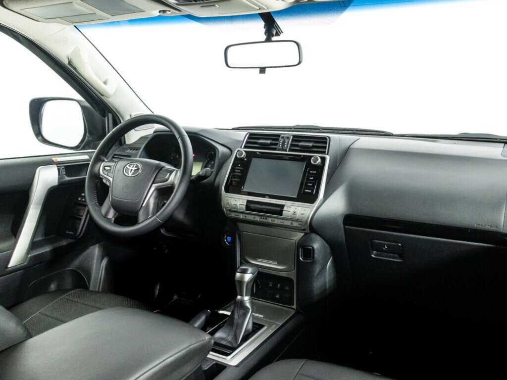 Toyota Land Cruiser Prado с пробегом — 2019 год. Фото: #6