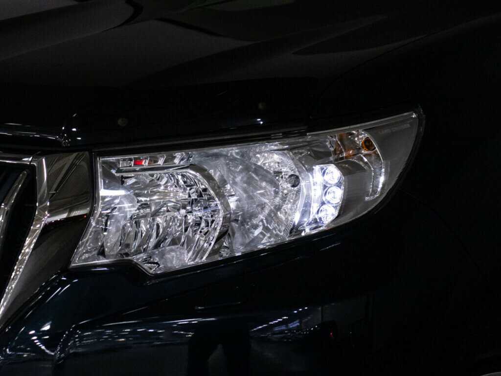 Toyota Land Cruiser Prado с пробегом — 2019 год. Фото: #24