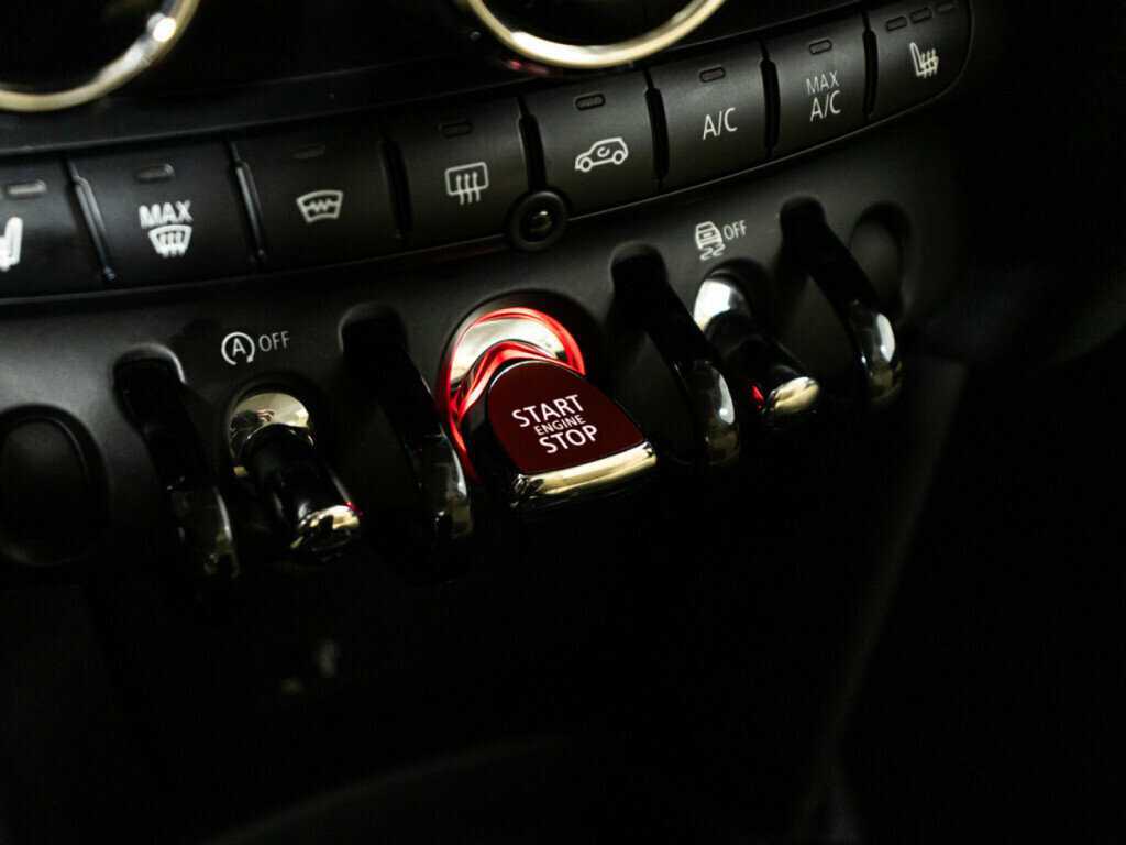 Mini Hatch с пробегом — 2021 год. Фото: #14