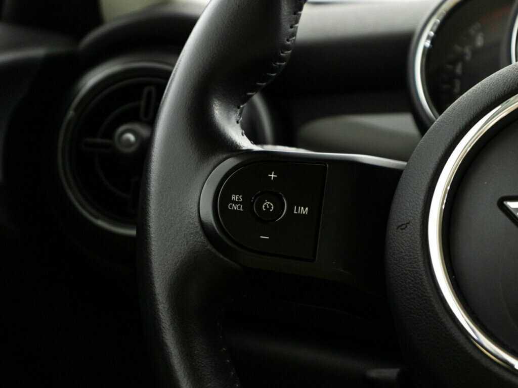 Mini Hatch с пробегом — 2021 год. Фото: #18