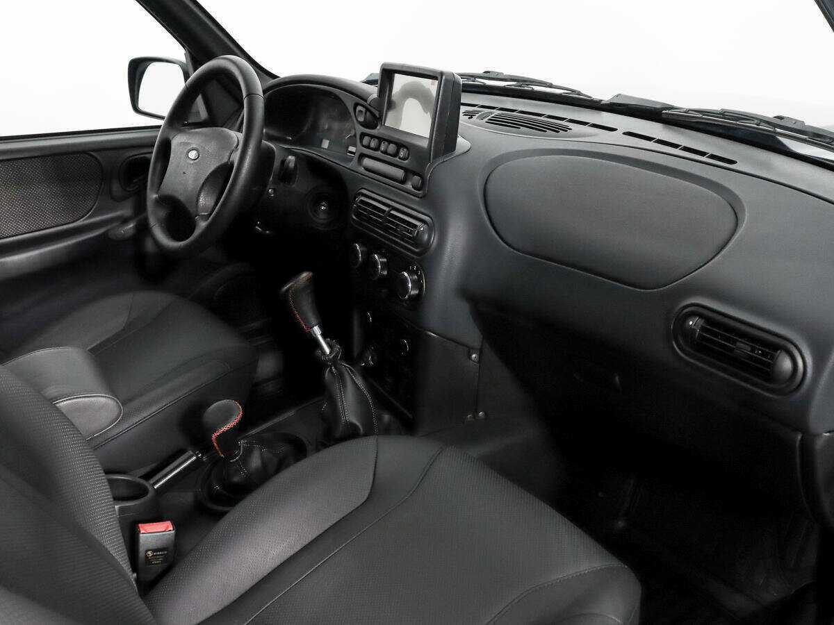 Lada (ВАЗ) Niva с пробегом — 2023 год. Фото: #10