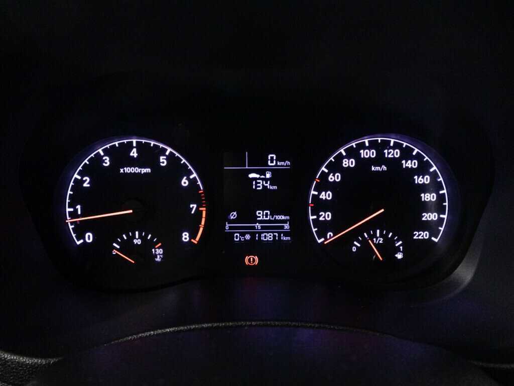 Hyundai Solaris с пробегом — 2017 год. Фото: #11