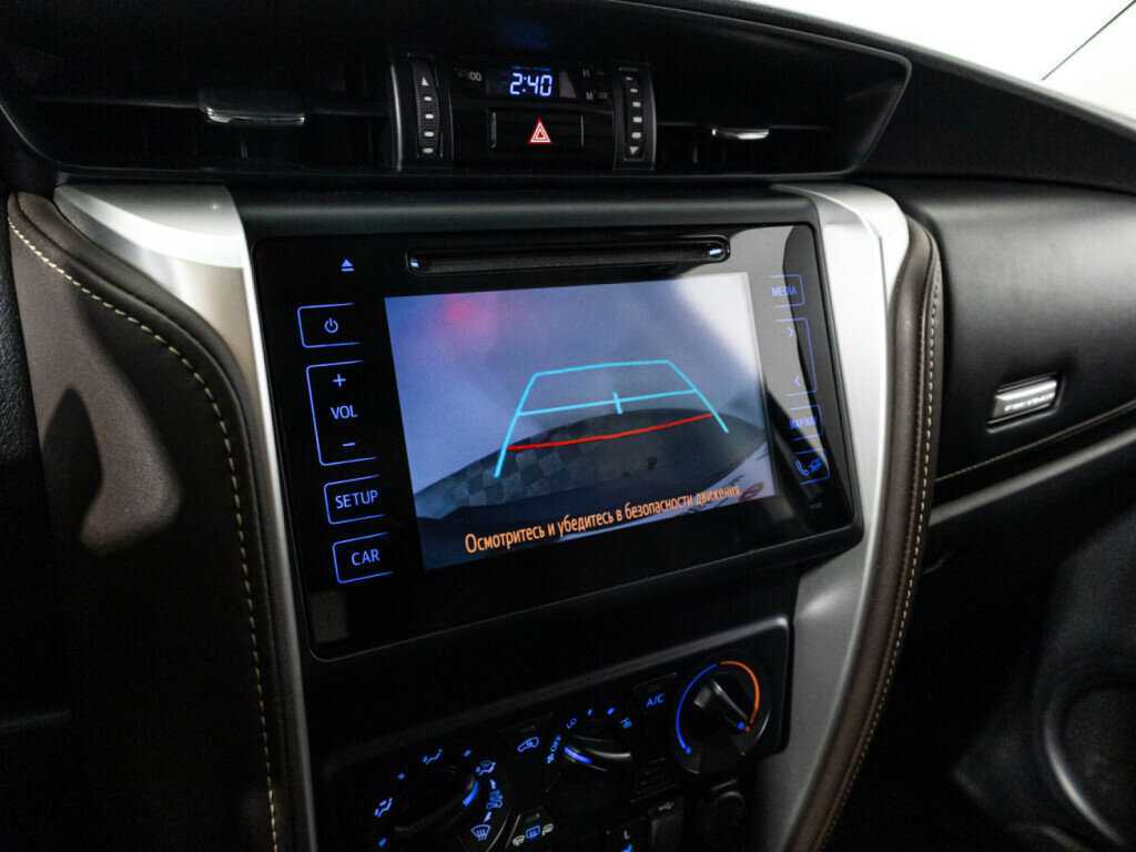 Toyota Fortuner с пробегом — 2019 год. Фото: #16