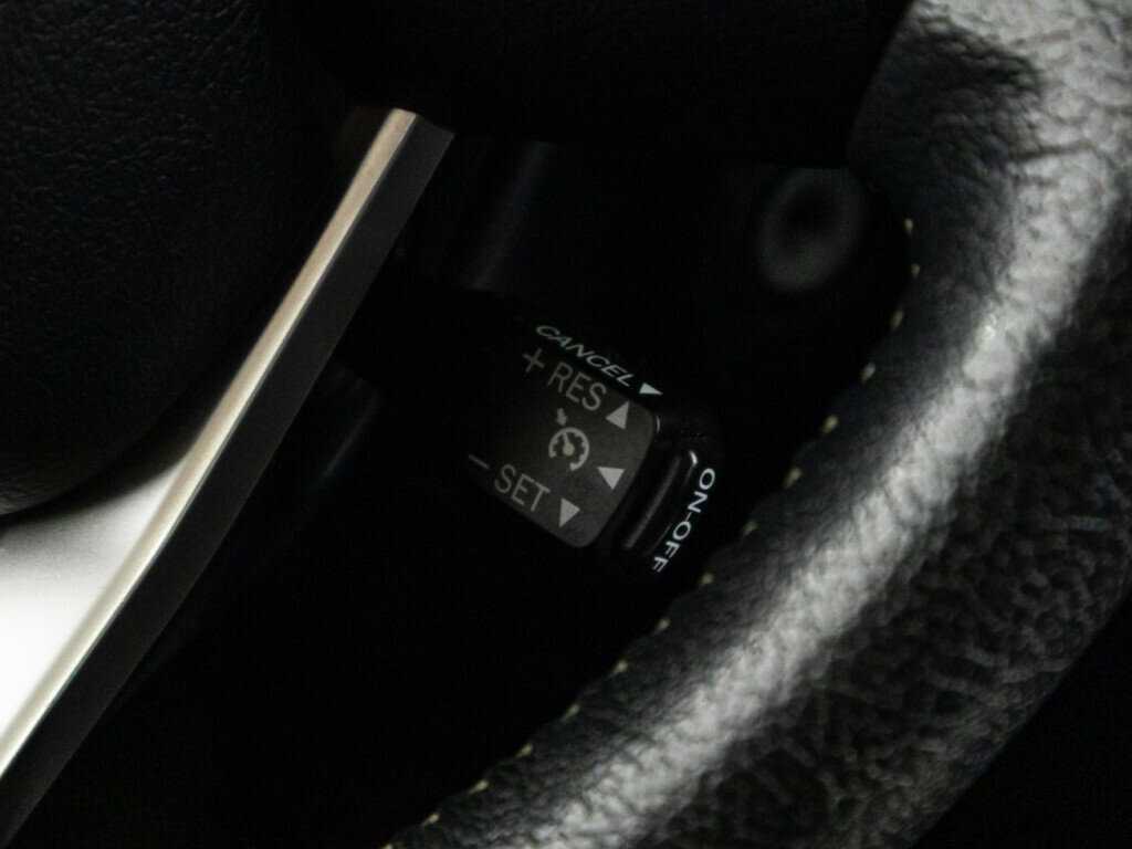 Toyota Fortuner с пробегом — 2019 год. Фото: #21