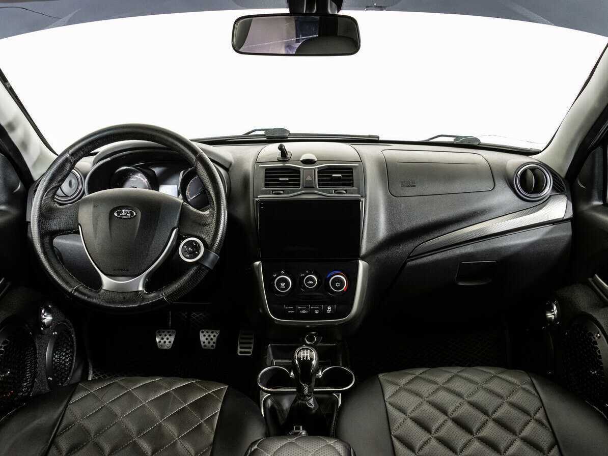 Lada (ВАЗ) Granta с пробегом — 2018 год. Фото: #10