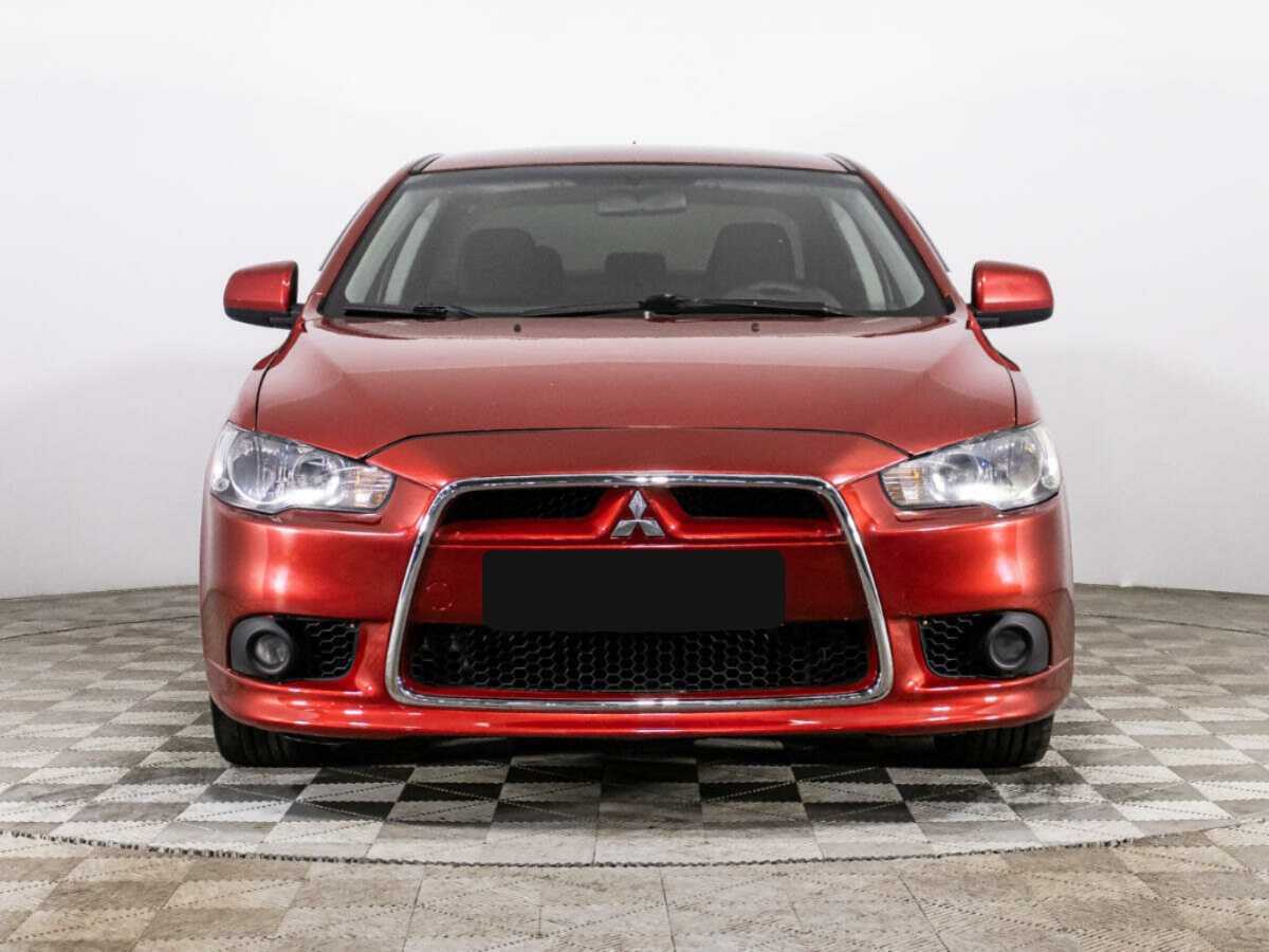 Mitsubishi Lancer с пробегом — 2011 год. Фото: #1