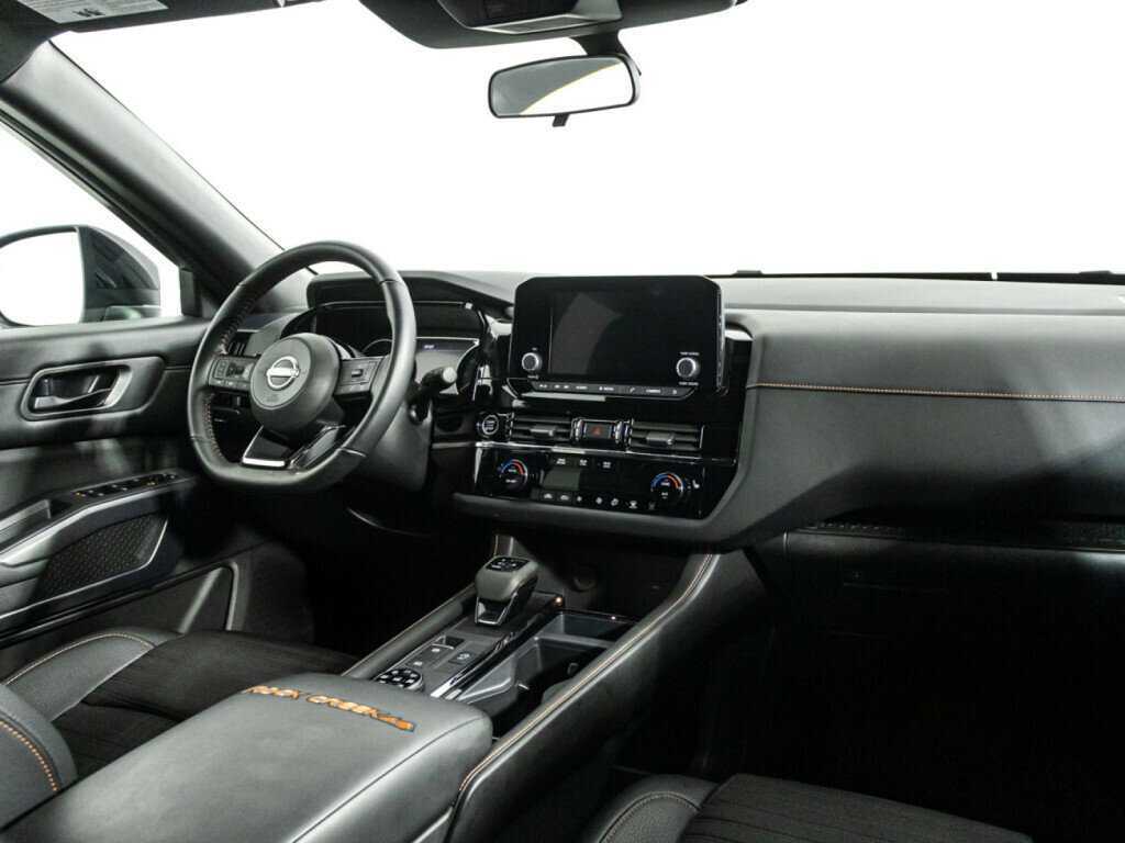 Nissan Pathfinder с пробегом — 2023 год. Фото: #6