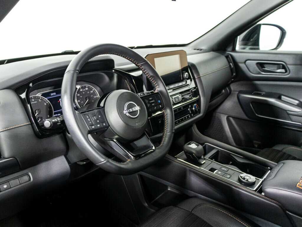 Nissan Pathfinder с пробегом — 2023 год. Фото: #8