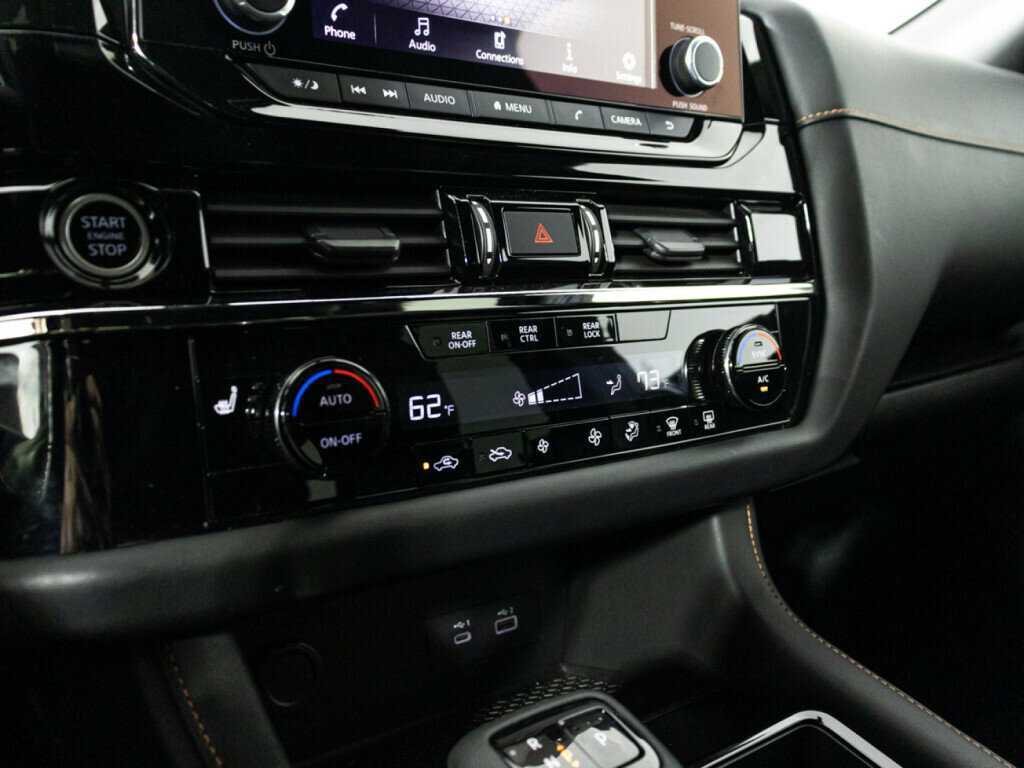 Nissan Pathfinder с пробегом — 2023 год. Фото: #13