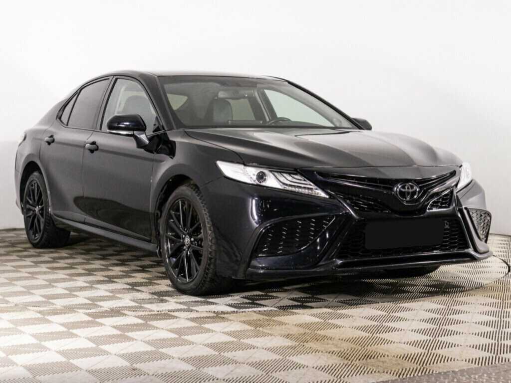 Toyota Camry с пробегом — 2021 год. Фото: #2