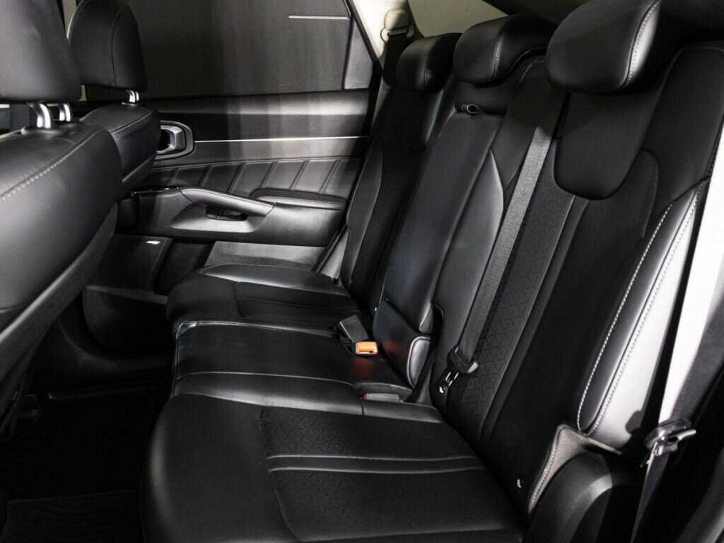 Kia Sorento с пробегом — 2021 год. Фото: #9