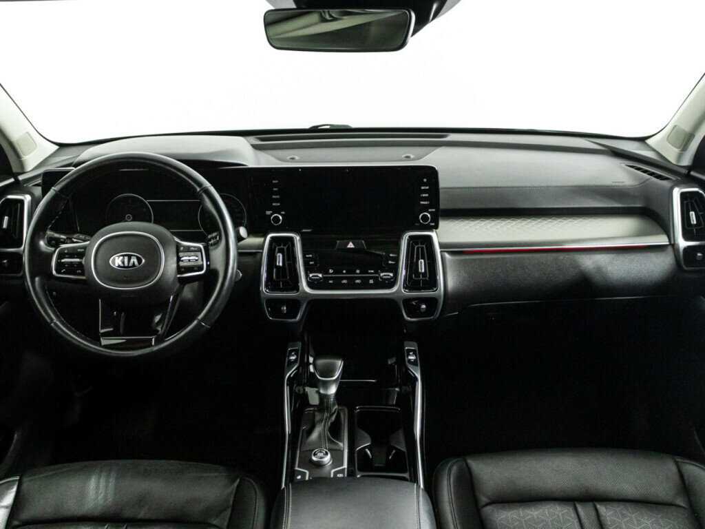 Kia Sorento с пробегом — 2021 год. Фото: #12