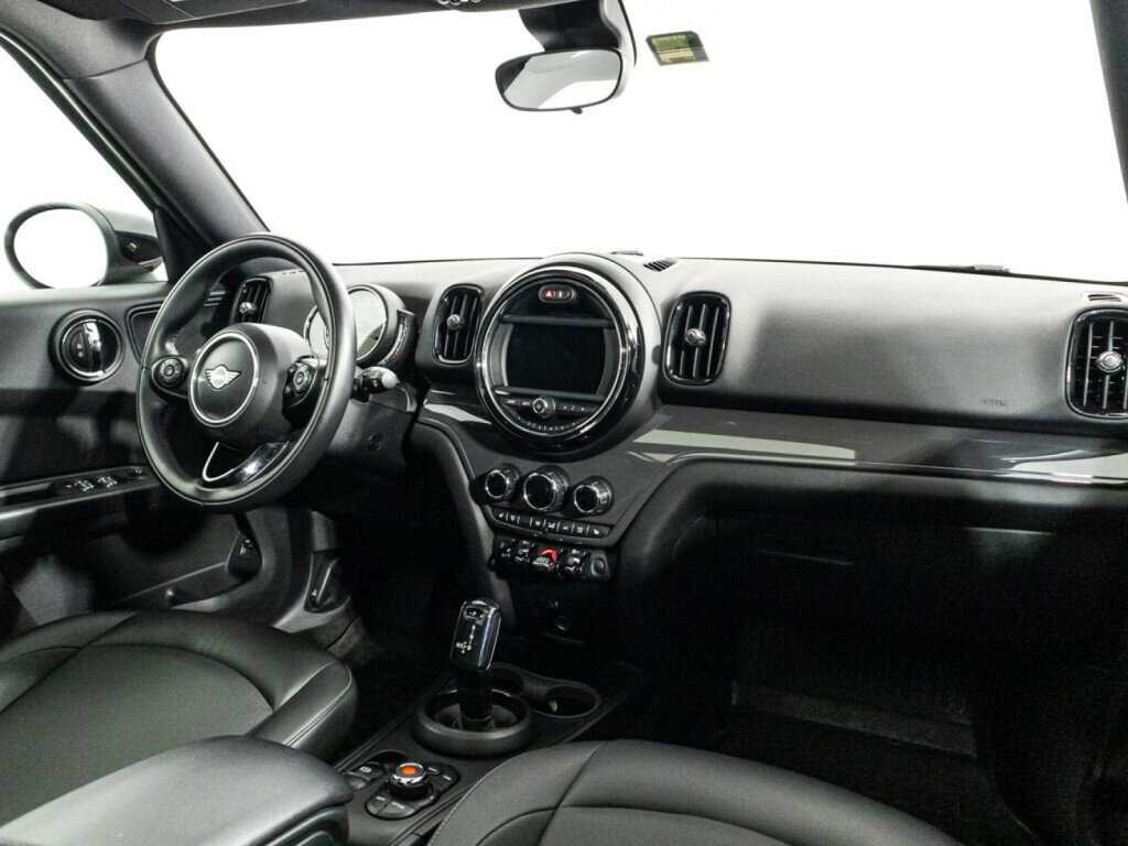 Mini Countryman с пробегом — 2020 год. Фото: #8