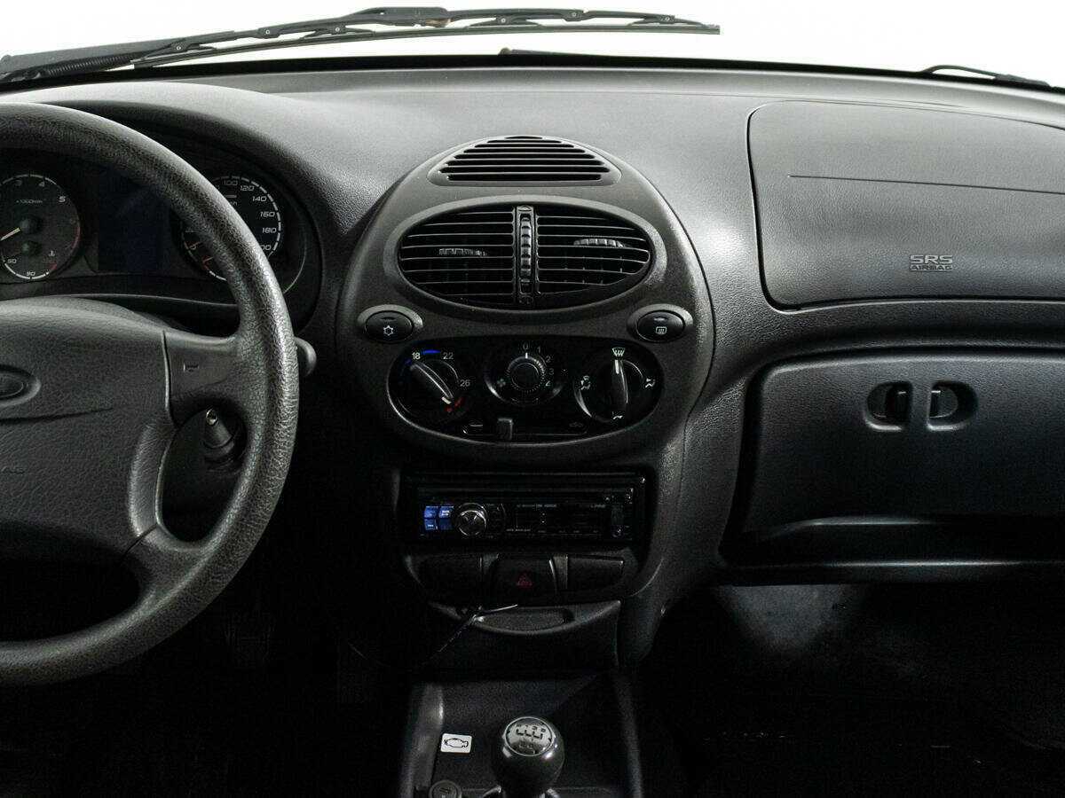 Lada (ВАЗ) Kalina с пробегом — 2012 год. Фото: #13