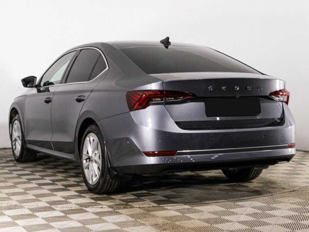 Skoda Octavia с пробегом — 2021 год. Фото: #6