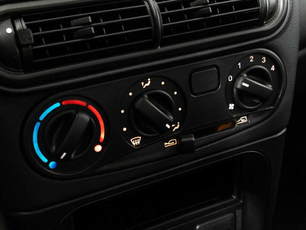 Lada (ВАЗ) Niva с пробегом — 2024 год. Фото: #14