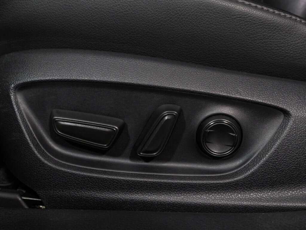 Toyota Camry с пробегом — 2021 год. Фото: #15