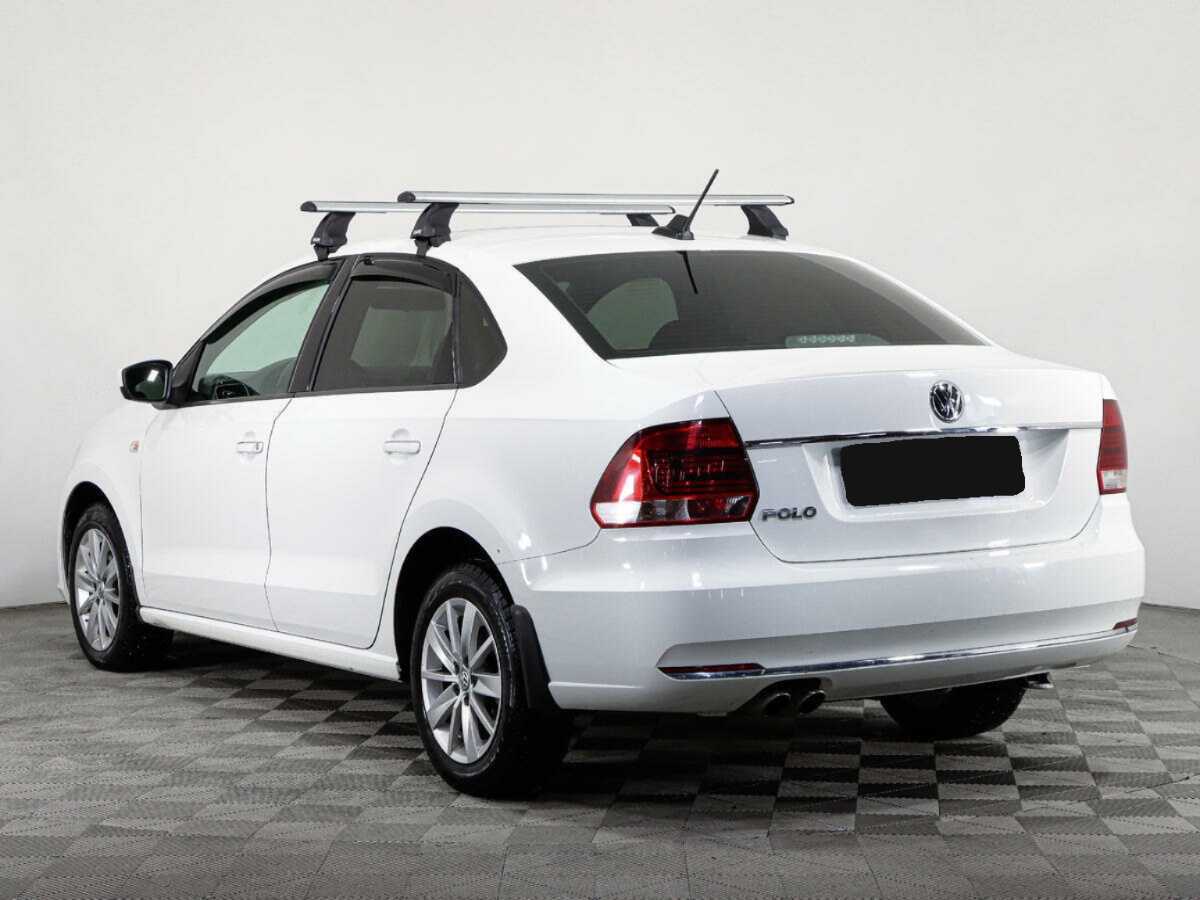 Volkswagen Polo с пробегом — 2017 год. Фото: #6