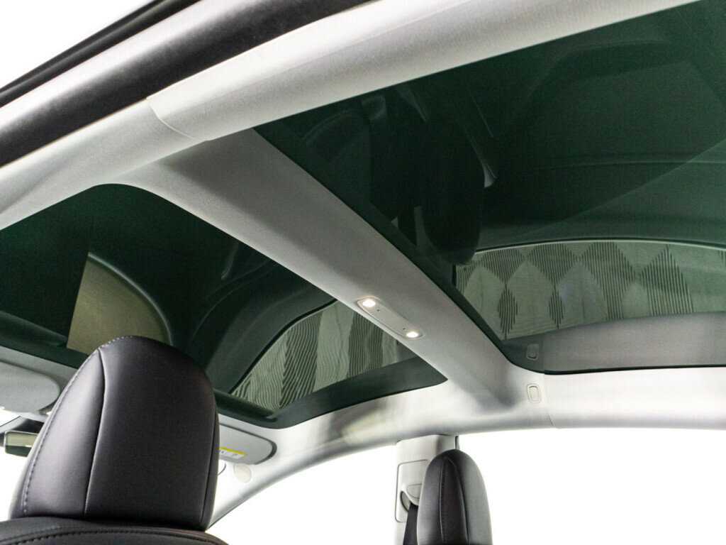 Tesla Model 3 с пробегом — 2020 год. Фото: #22