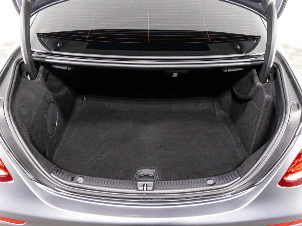 Mercedes-Benz E-Класс AMG с пробегом — 2018 год. Фото: #14