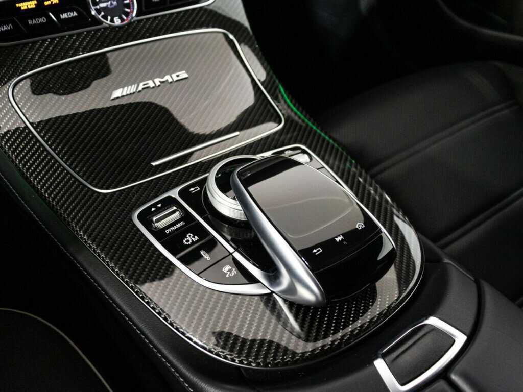 Mercedes-Benz E-Класс AMG с пробегом — 2018 год. Фото: #18