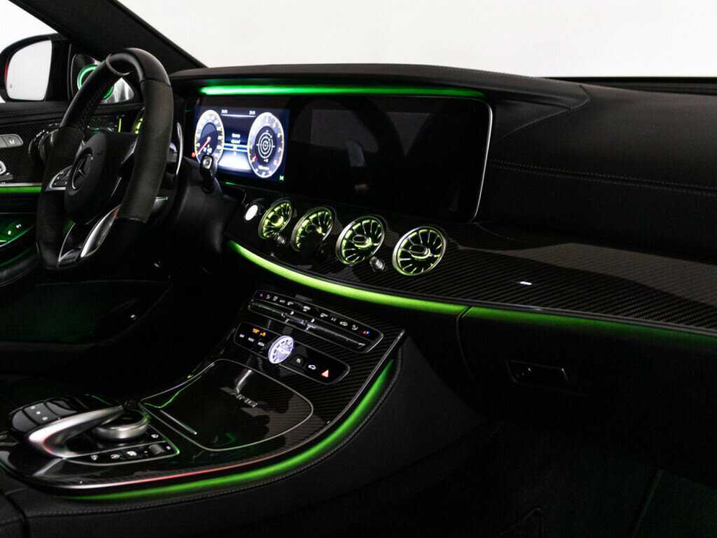 Mercedes-Benz E-Класс AMG с пробегом — 2018 год. Фото: #30