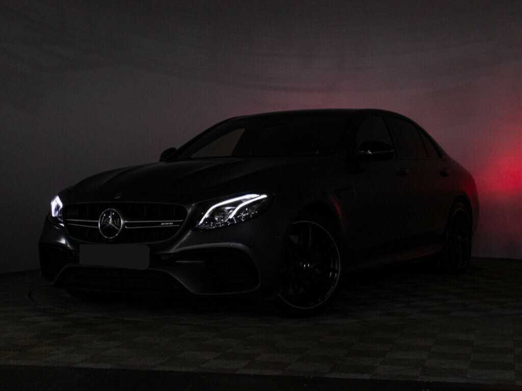 Mercedes-Benz E-Класс AMG с пробегом — 2018 год. Фото: #31
