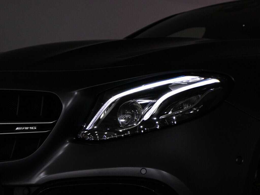 Mercedes-Benz E-Класс AMG с пробегом — 2018 год. Фото: #33