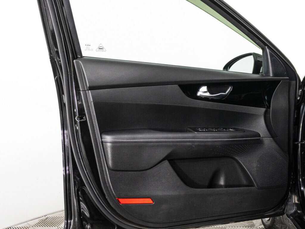 Kia Cerato с пробегом — 2022 год. Фото: #24