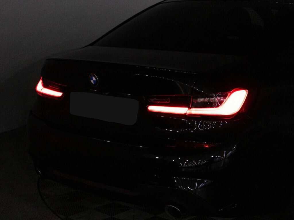 BMW 3 серии с пробегом — 2019 год. Фото: #25