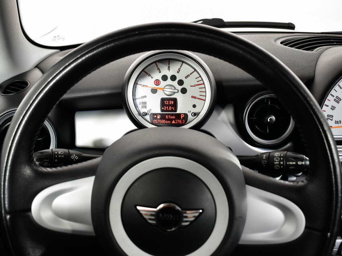 Mini Hatch с пробегом — 2009 год. Фото: #10