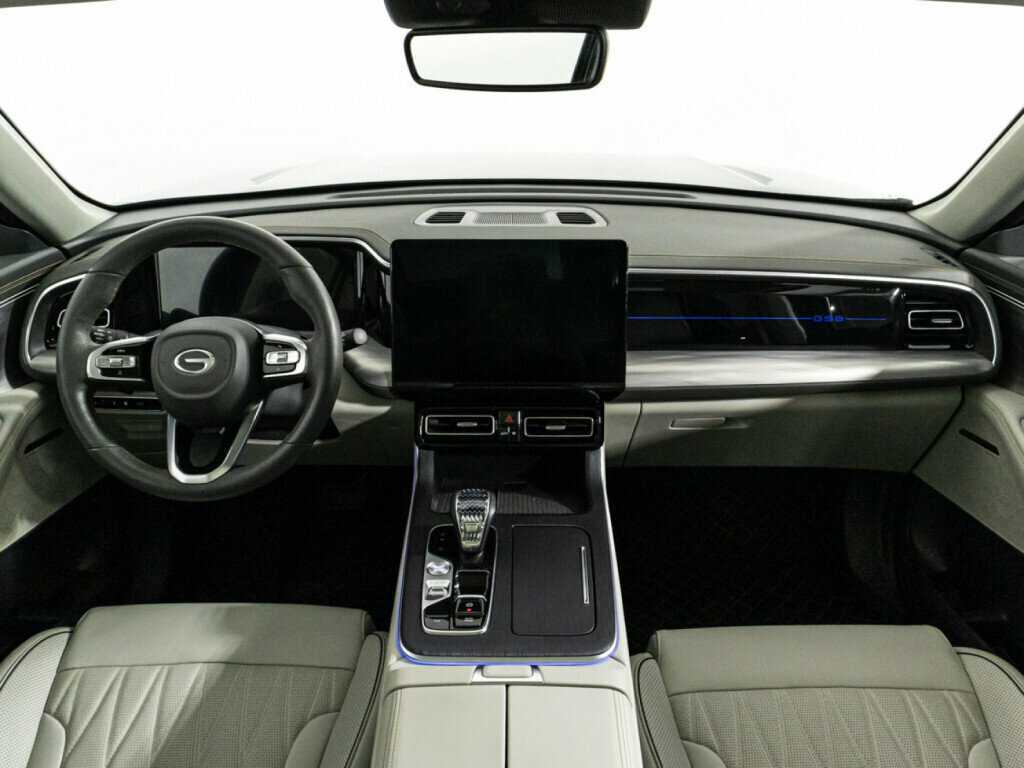 GAC GS8 с пробегом — 2023 год. Фото: #12