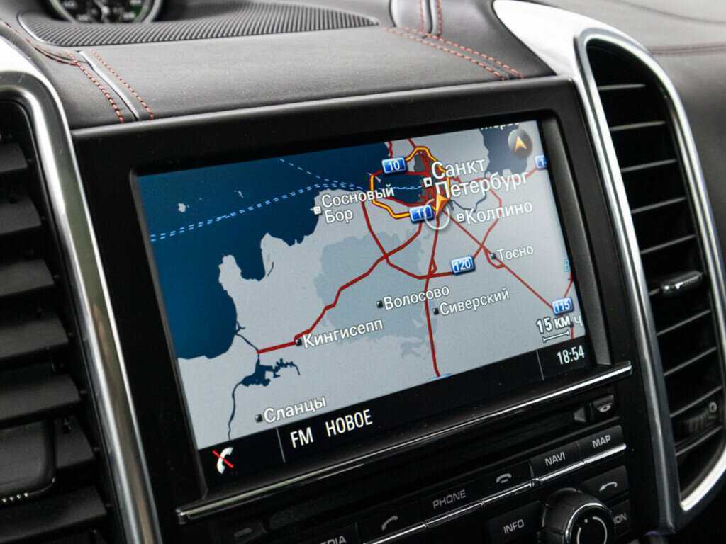 Porsche Cayenne с пробегом — 2015 год. Фото: #18