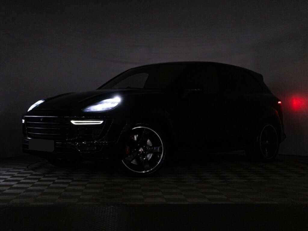 Porsche Cayenne с пробегом — 2015 год. Фото: #27