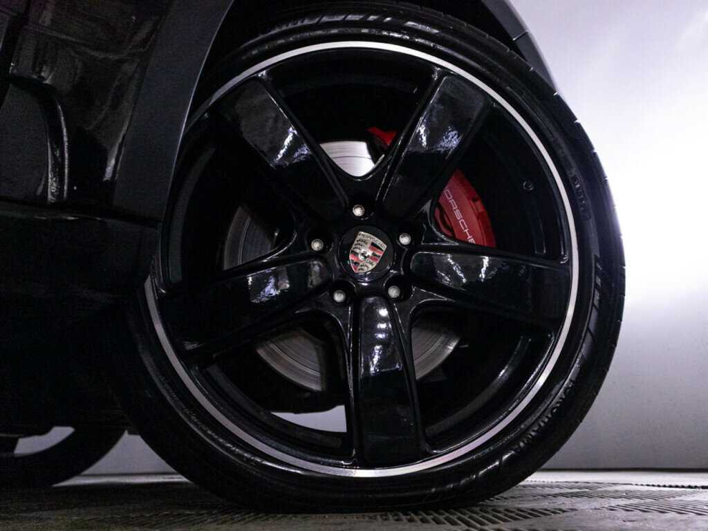 Porsche Cayenne с пробегом — 2015 год. Фото: #32