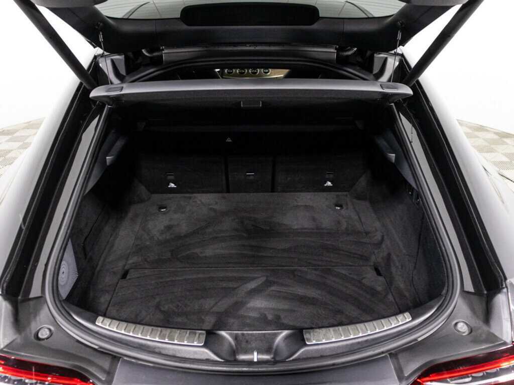 Mercedes-Benz AMG GT с пробегом — 2019 год. Фото: #14