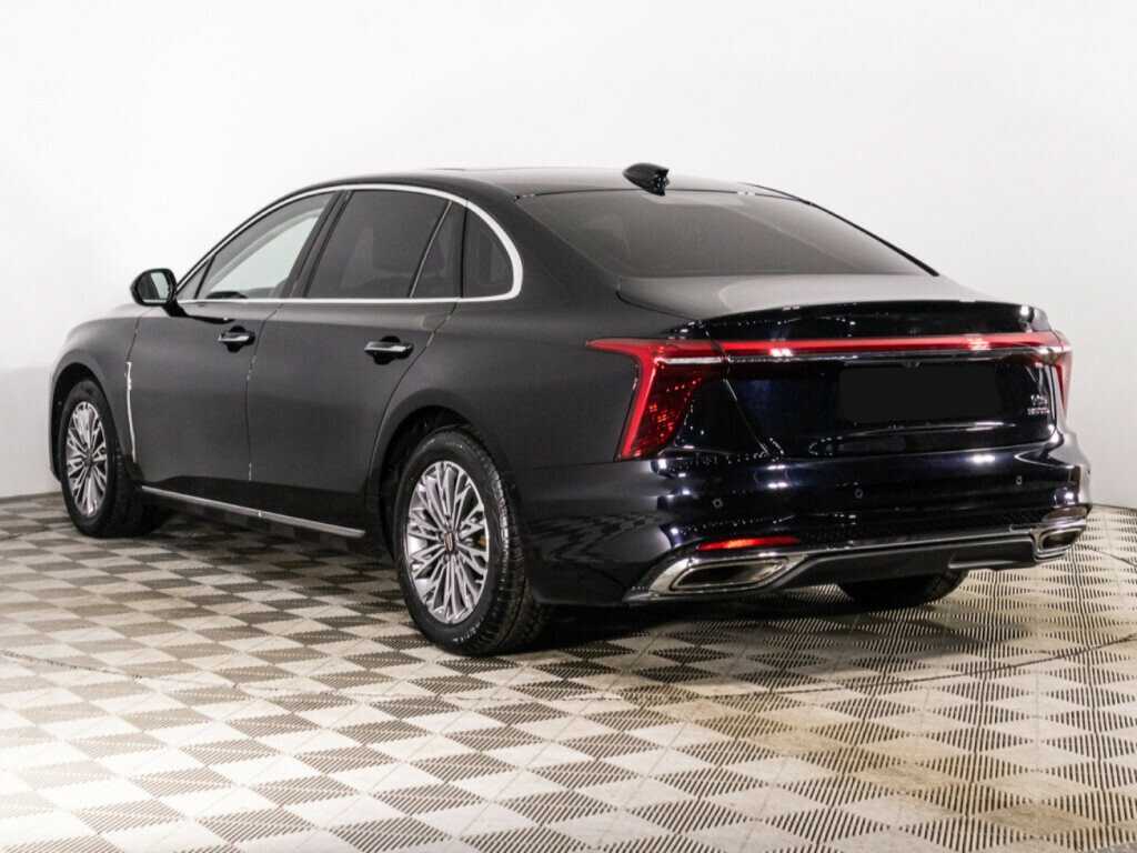 Hongqi H5 с пробегом — 2023 год. Фото: #6