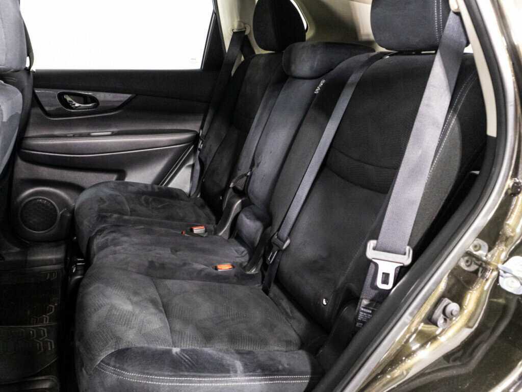 Nissan X-Trail с пробегом — 2015 год. Фото: #9